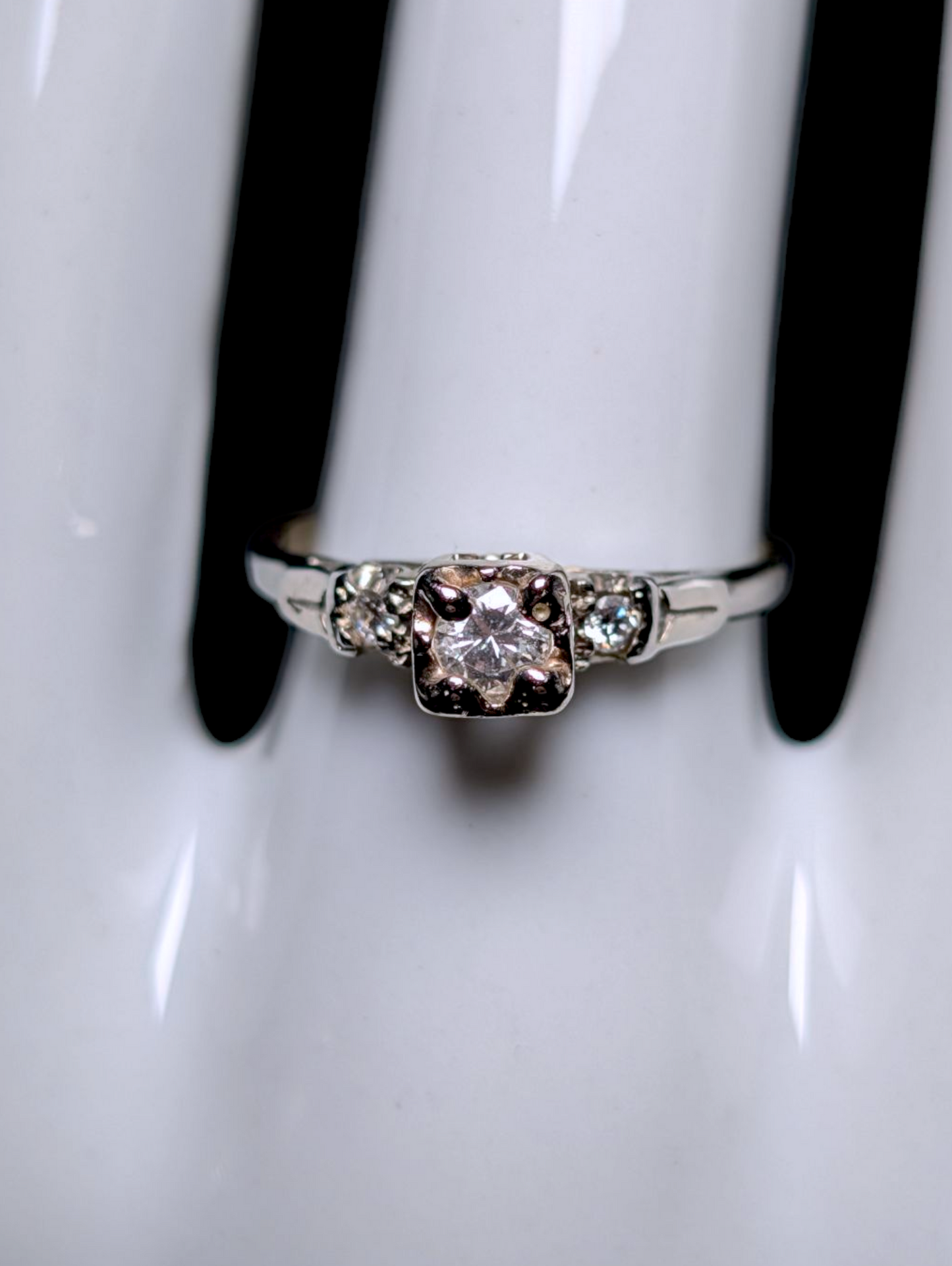 1920s-1930s 14k White Gold European Round Cut Genuine Earth Mined Diamond Engagement Ring