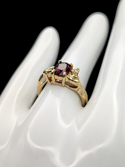 Vintage Solitaire Oval Genuine Garnet 14k Yellow Gold Plated Ring with Original Tags