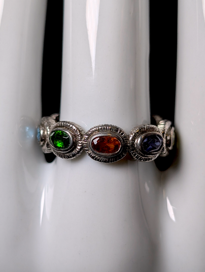 Vintage Multi-Gemstone Oval Cut Genuine Peridot, Garnet, Amethyst, Citrine, Topaz, Tanzanite Sterling Silver Band Ring
