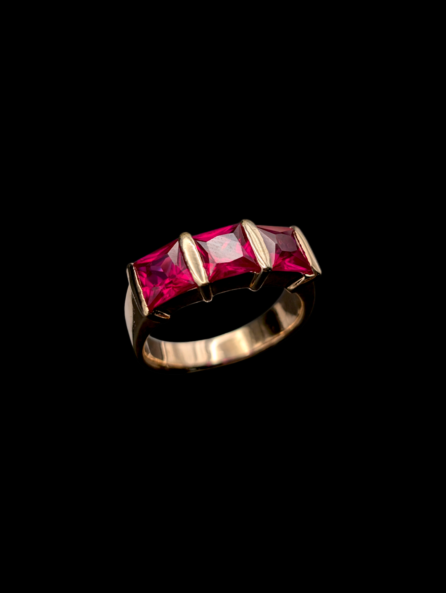 Vintage 3.7 Carat Genuine Thai Ruby Trio 18k Gold Vermeil Ring