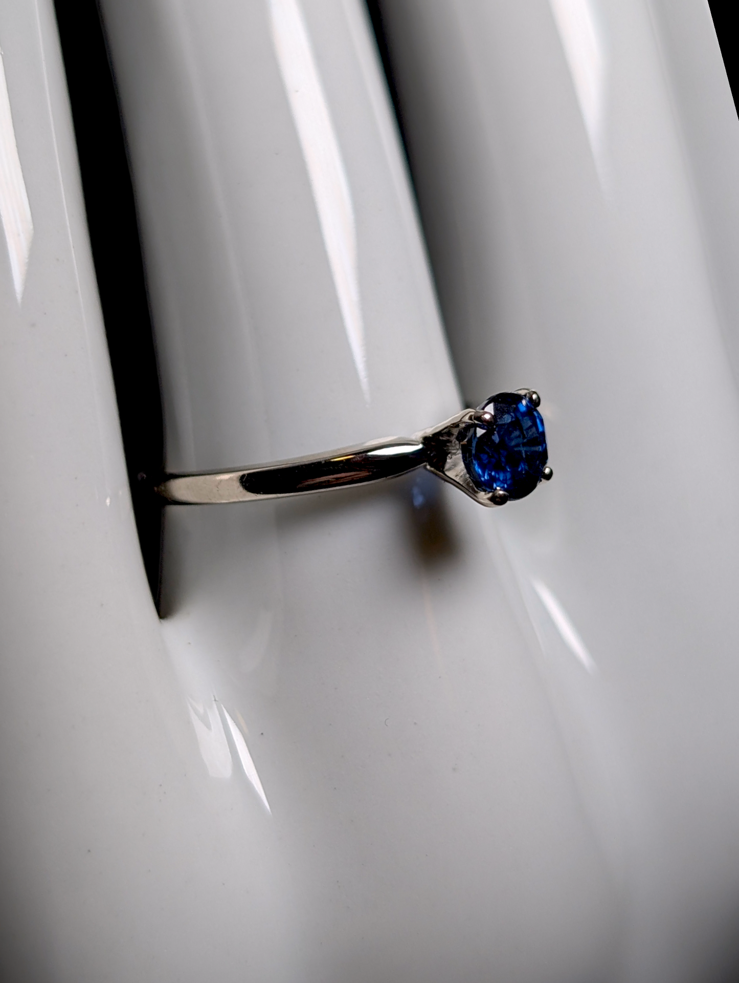 Vintage Round Cut Solitaire Earth Mined Genuine Ceylon Blue Sapphire 14k Solid White Gold Ring