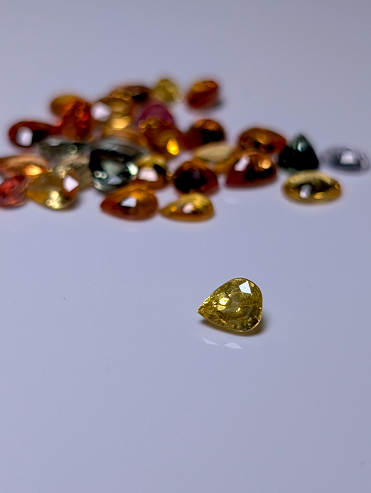 Genuine Yellow Sapphire Pear Cut Carat 5mm x 4mm +/- Loose Gemston