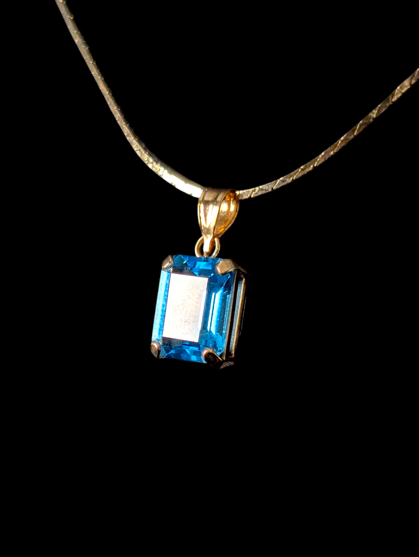 Vintage Imperial Gold Co. Emerald Cut Genuine Swiss Blue Topaz 14k Solid Yellow Gold Pendant
