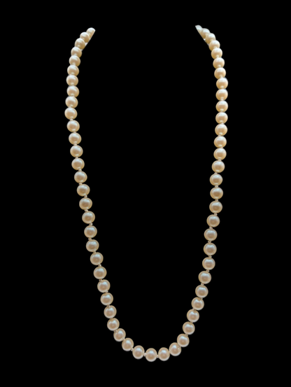 U Pick: Vintage Single Strand Simulated Pearl Necklace