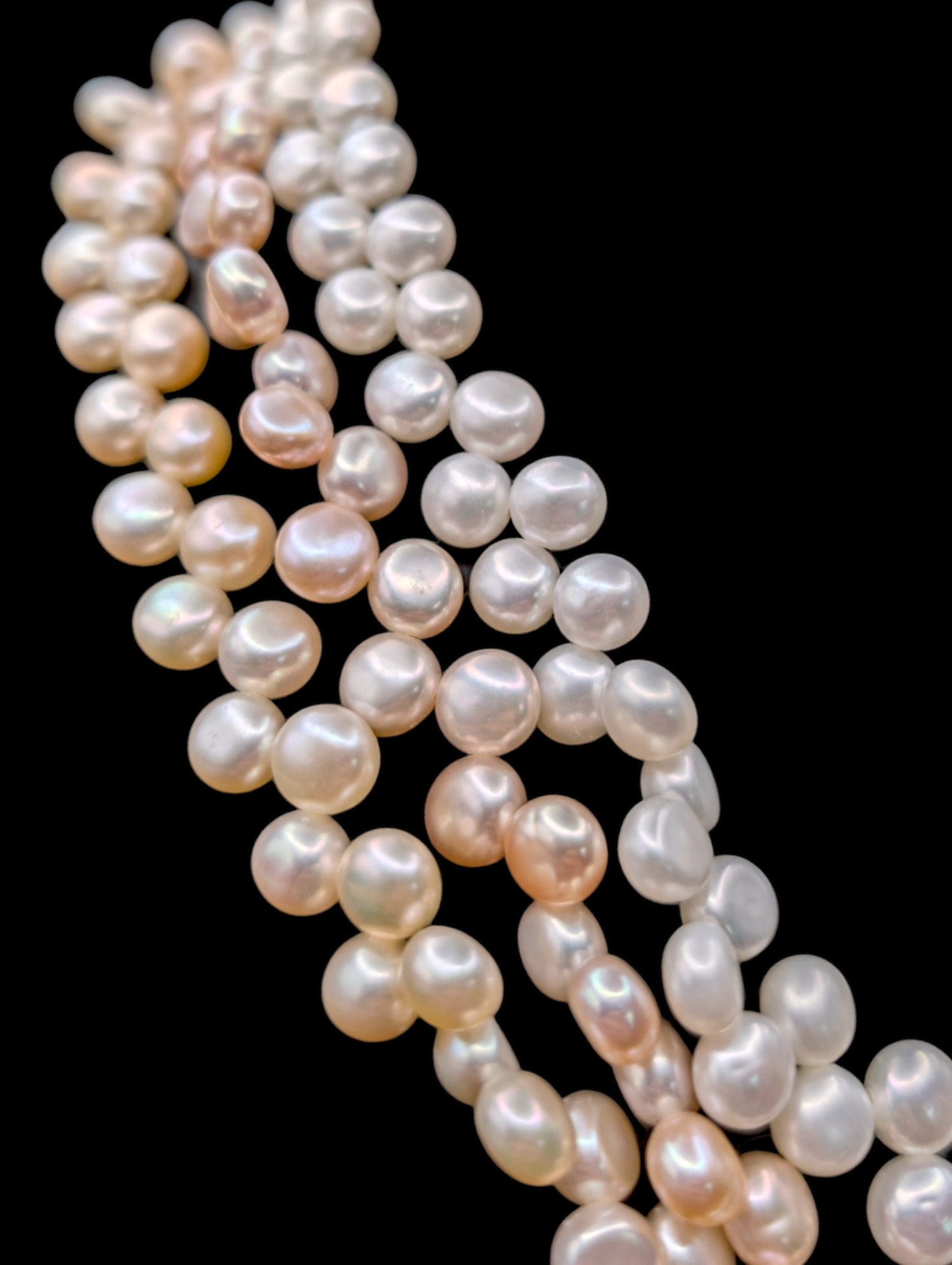 Vintage 3 Strand Ombre Coin Genuine Freshwater Pearl Necklace in White, Peach and Pink