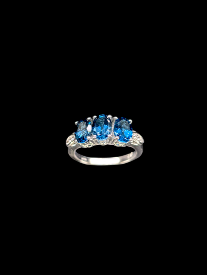 Vintage 3 Stone Genuine London Topaz with White Topaz Accent Stones Sterling Silver Pear Shaped Ring