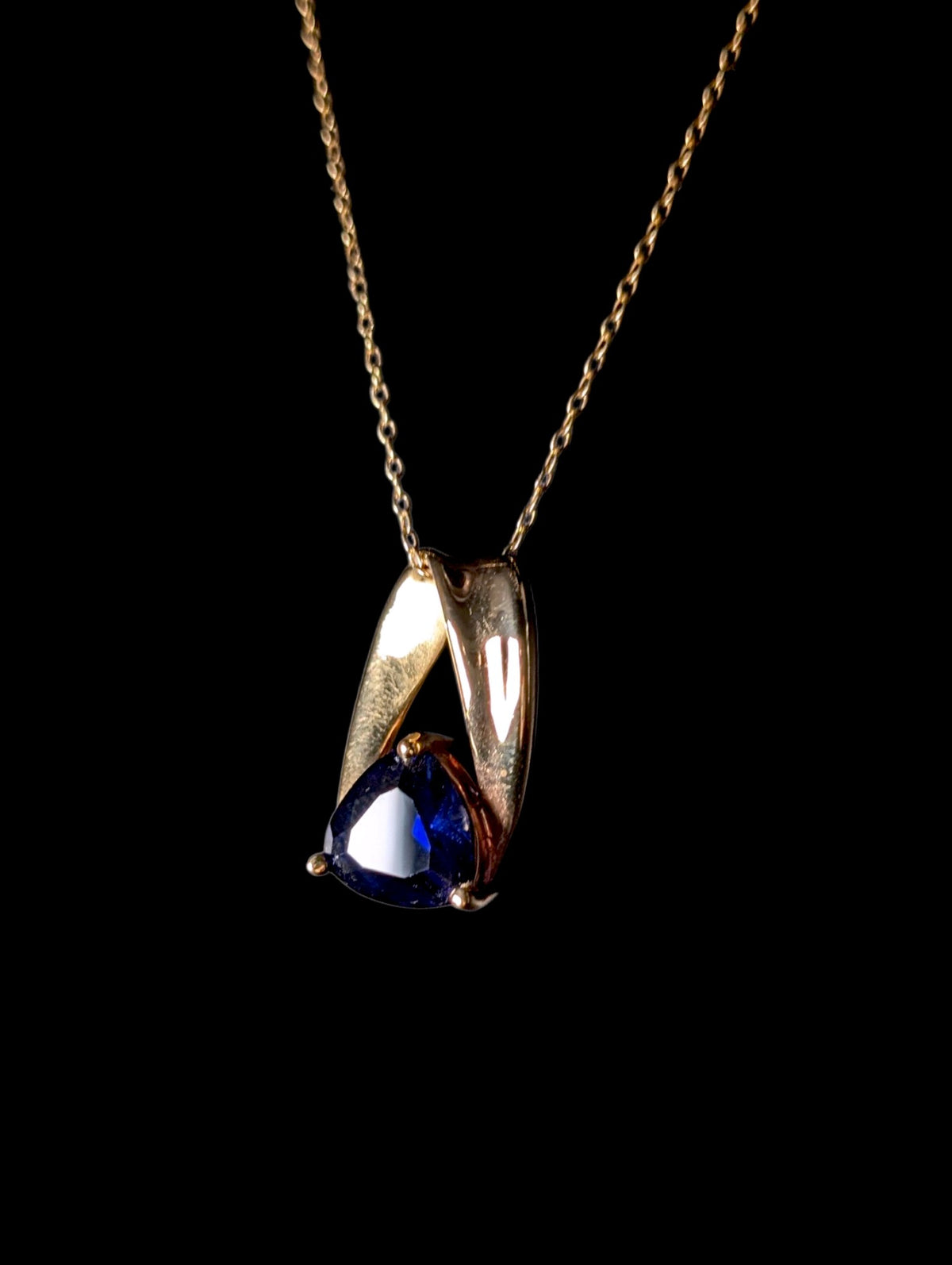 Vintage Trillion Cut Genuine Royal Blue Sapphire 18k Yellow Gold over Sterling Pendant