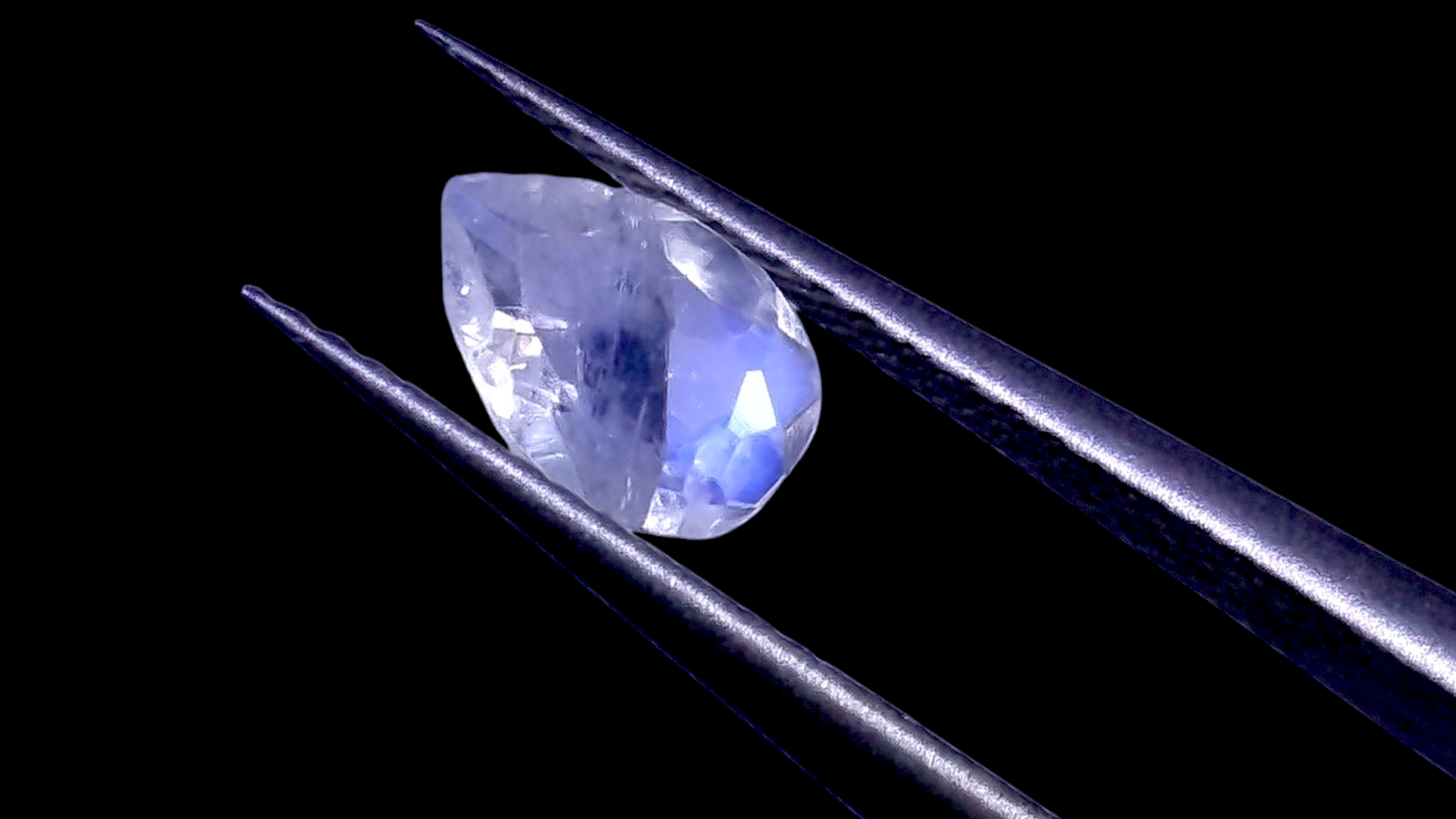 .40 Carat Pear Cut Genuine Rainbow Moonstone Loose Gemstone