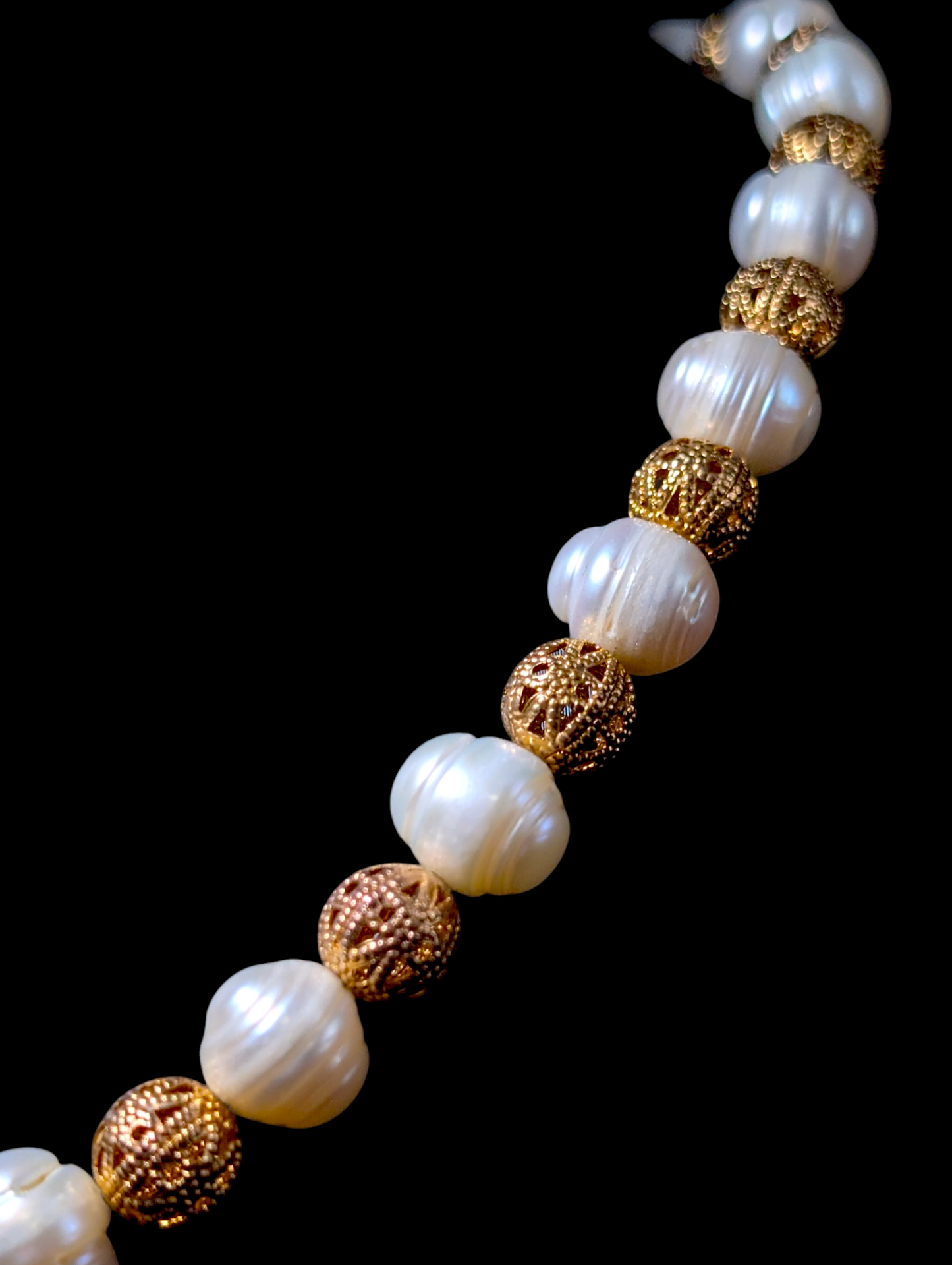 Vintage Baroque Style Genuine Pearls and Gold Toned Filigree Beads Necklace and Bracelet Set