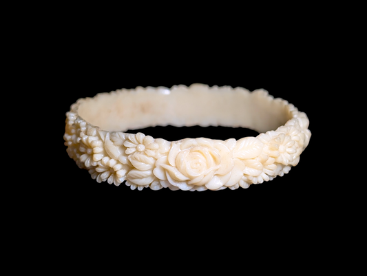 Antique 1920s Carved Detailed Cream Floral Celluloid Bangle Bracelet