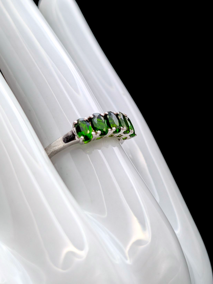 Vintage Five Stone Band Earth Mined Genuine Chrome Diopside Sterling Silver Stackable Ring