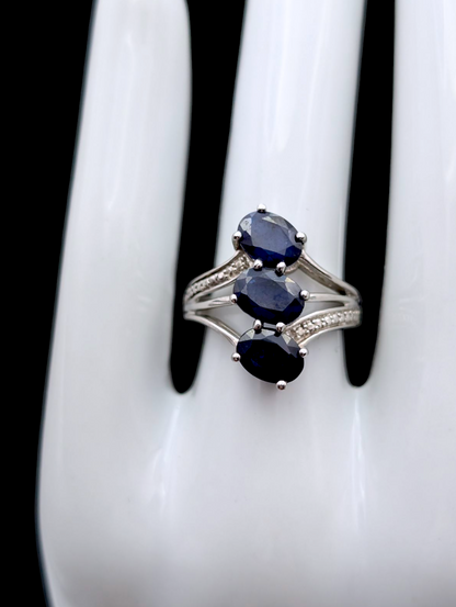 Vintage Oval Cut Three Stone Genuine Royal Blue Sapphire Split Shank Sterling Silver Ring