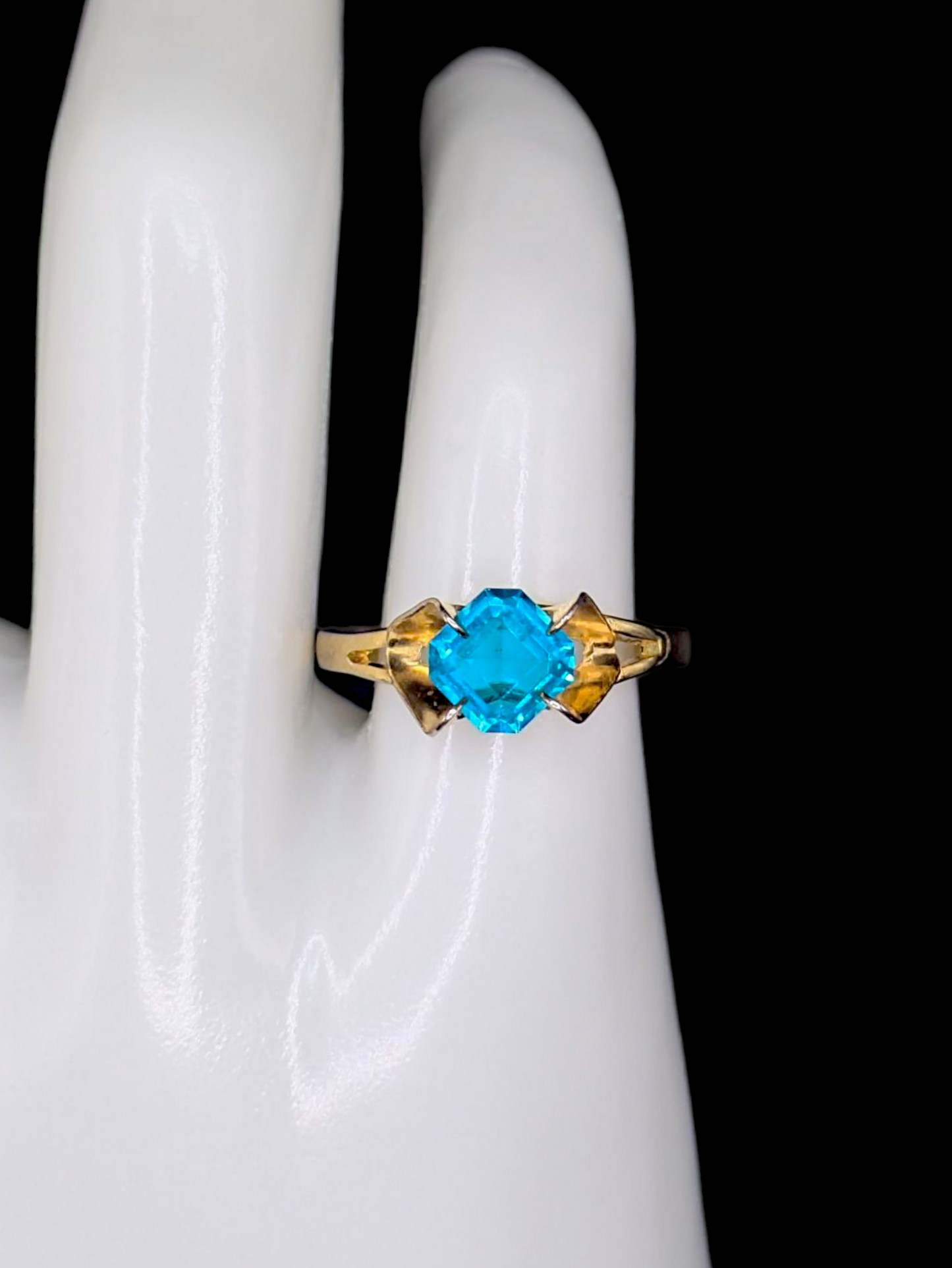 Vintage Joseph Esposito Simulated Aquamarine Solitaire 10K Gold Filled Ring