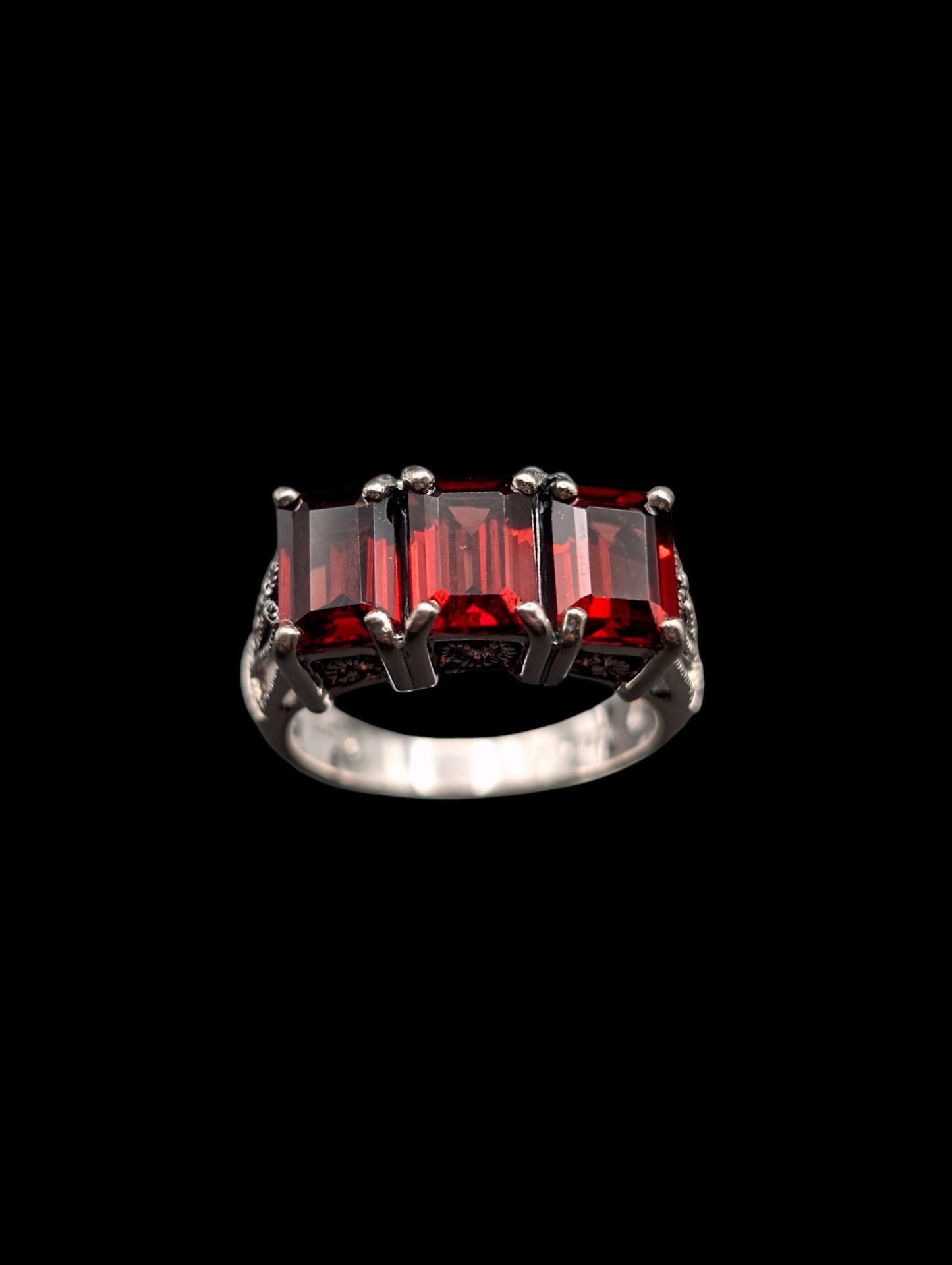 Vintage Emerald Cut Genuine Garnet Trio Sterling Silver 925 Ring