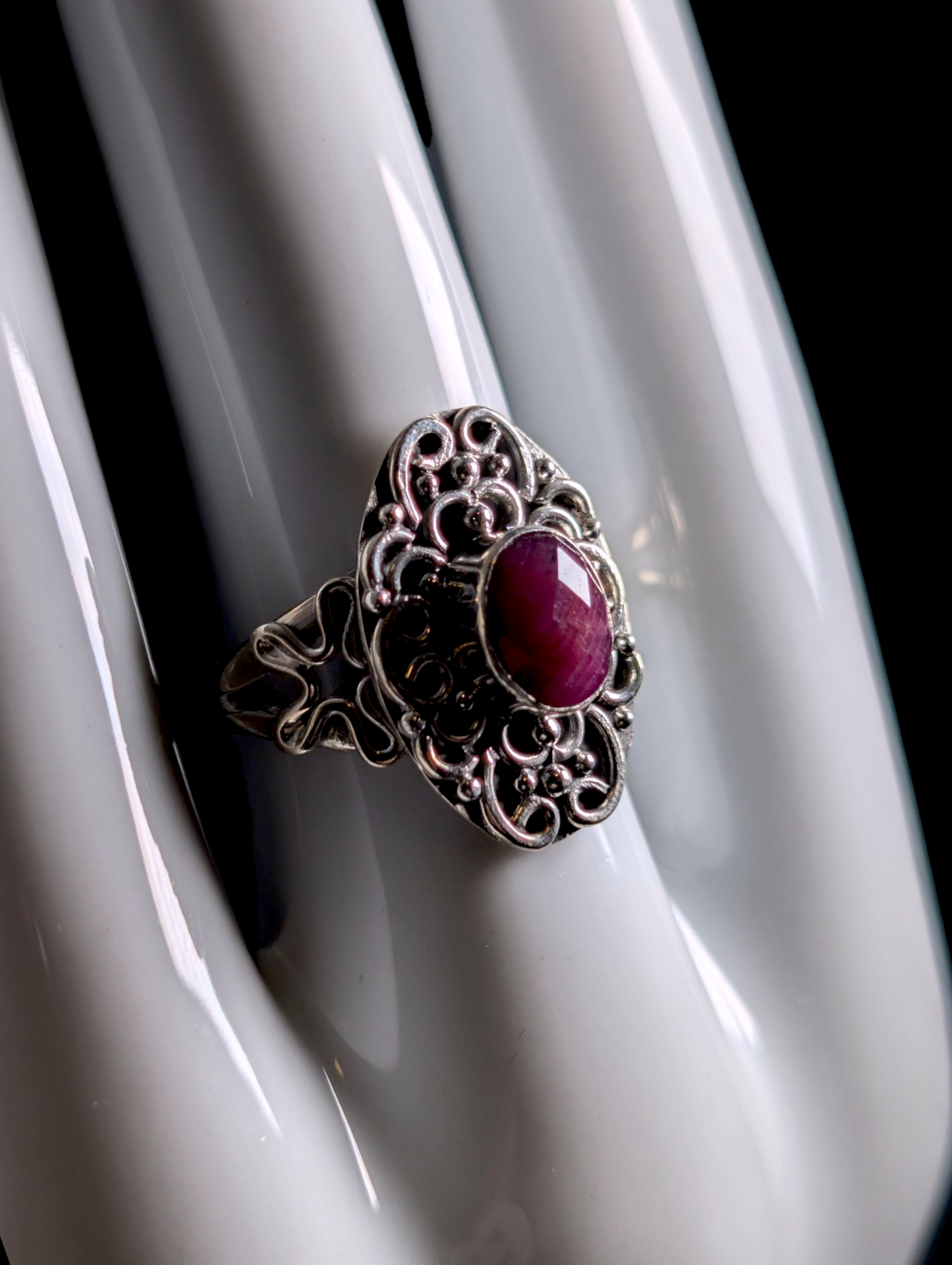 Vintage Fantasy Artesian Checkerboard Cut Earth Mined Genuine Ruby Sterling Silver Filigree Ring