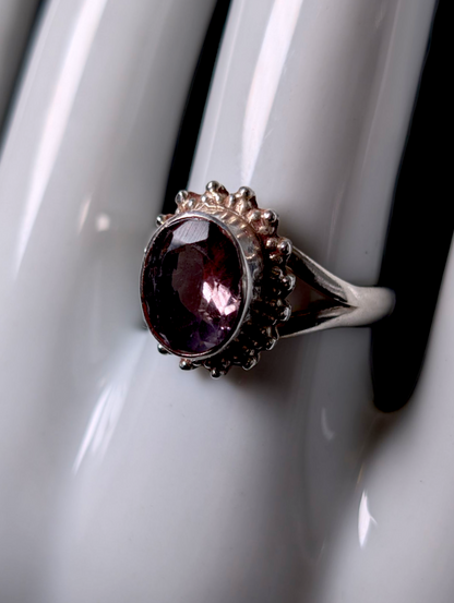 Vintage Artisan Oval Cut Genuine Light Purple Amethyst Solitaire Bezel Set Sterling Silver Ring