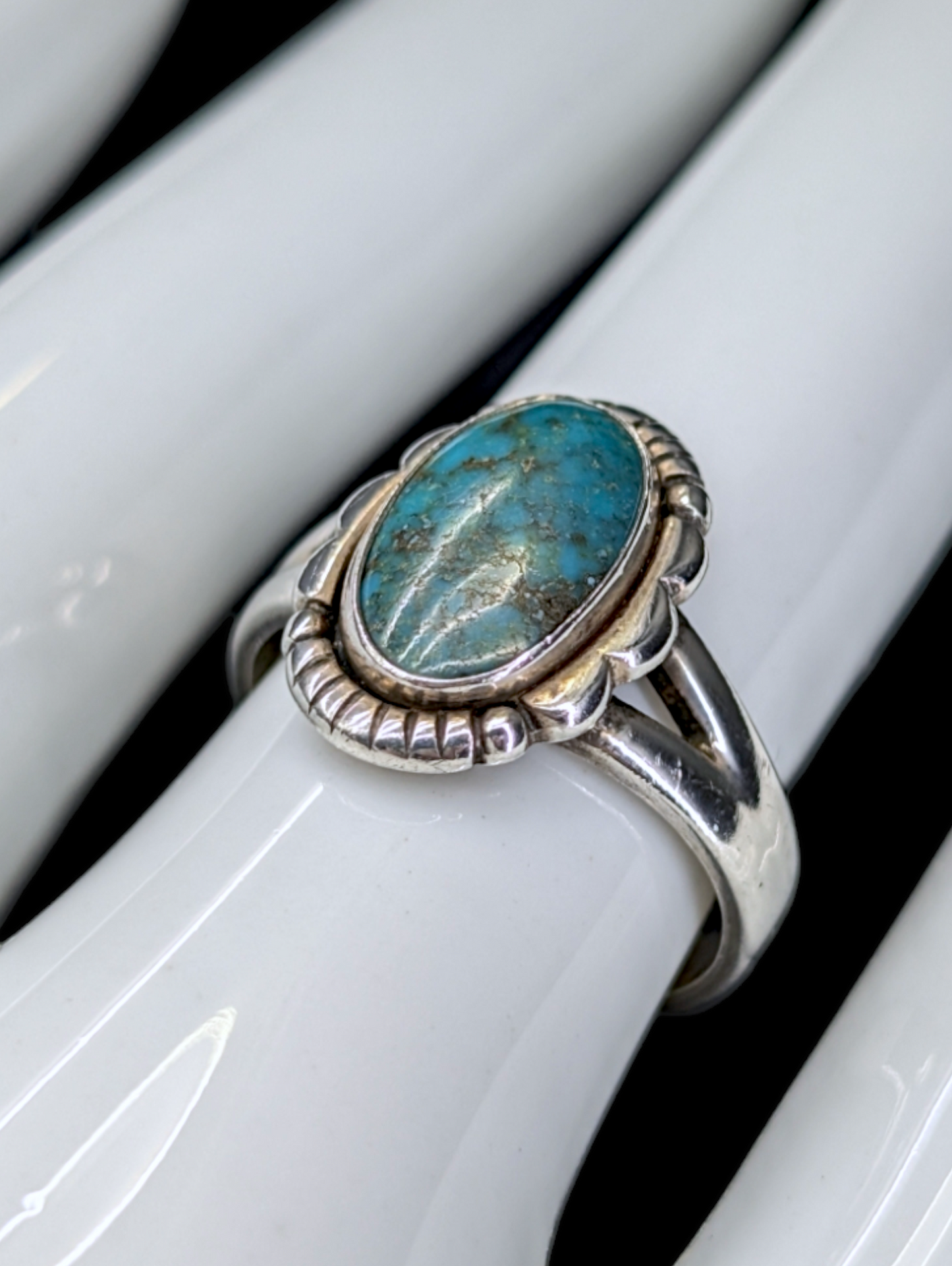 Vintage Native American Genuine Turquoise Sterling Silver Ring