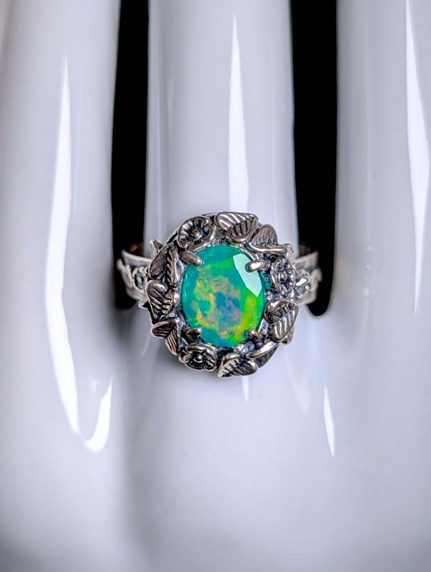 Vintage Art Nouveau Inspired Paz Israel Genuine Opal and Flower Wreath Sterling Silver Ring