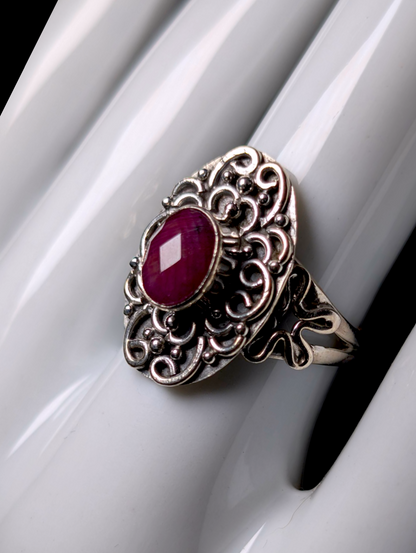 Vintage Fantasy Artesian Checkerboard Cut Earth Mined Genuine Ruby Sterling Silver Filigree Ring