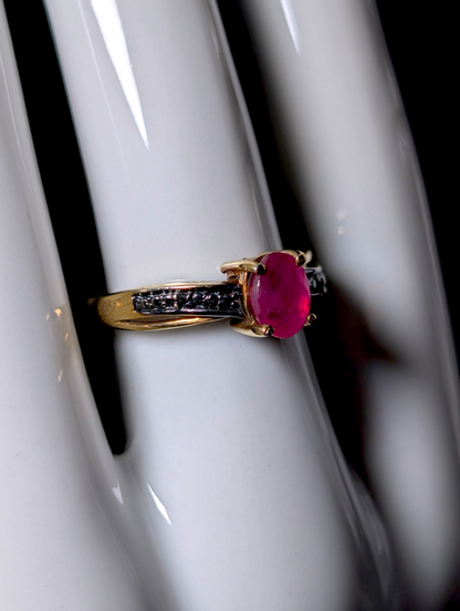 Vintage Oval Cut Earth Mined Genuine Ruby Solitaire with Black Diamond Accent Stones 18k Yellow Gold Vermeil Ring