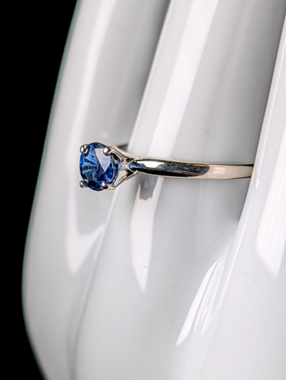 Vintage Round Cut Solitaire Earth Mined Genuine Ceylon Blue Sapphire 14k Solid White Gold Ring
