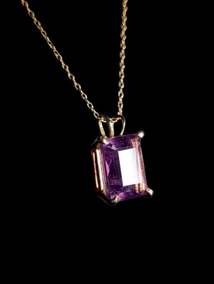 Vintage 6 Carat Emerald Cut Genuine Purple Amethyst 14k Yellow Gold Pendant