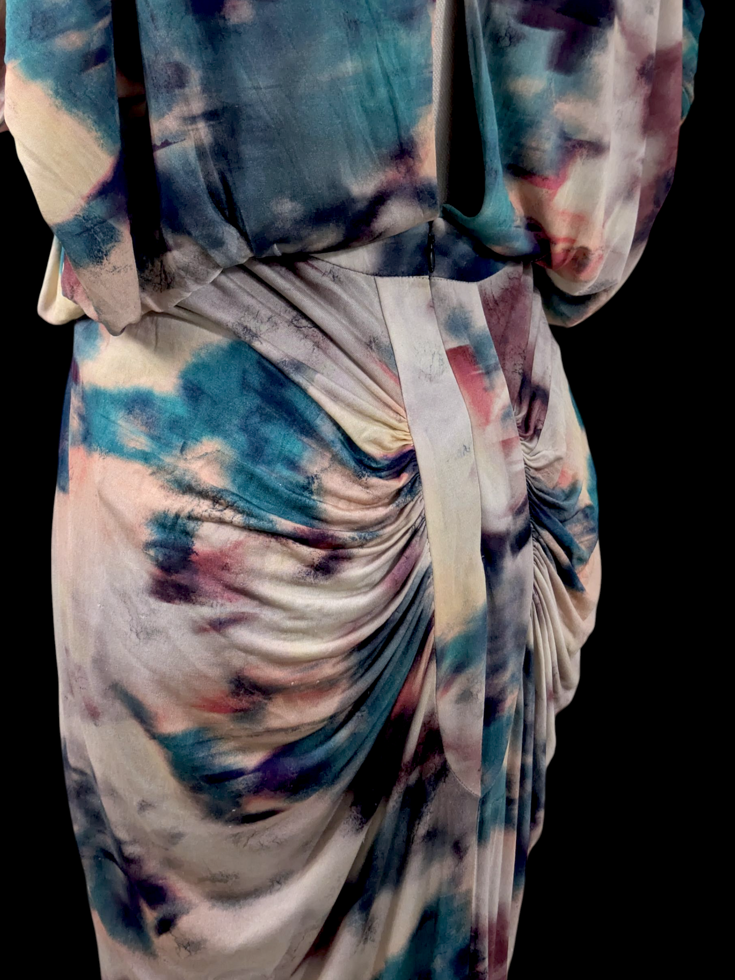 1920s Inspired Designer Saloni Cocoon Style Marbled Watercolor Silk Rouged Dress