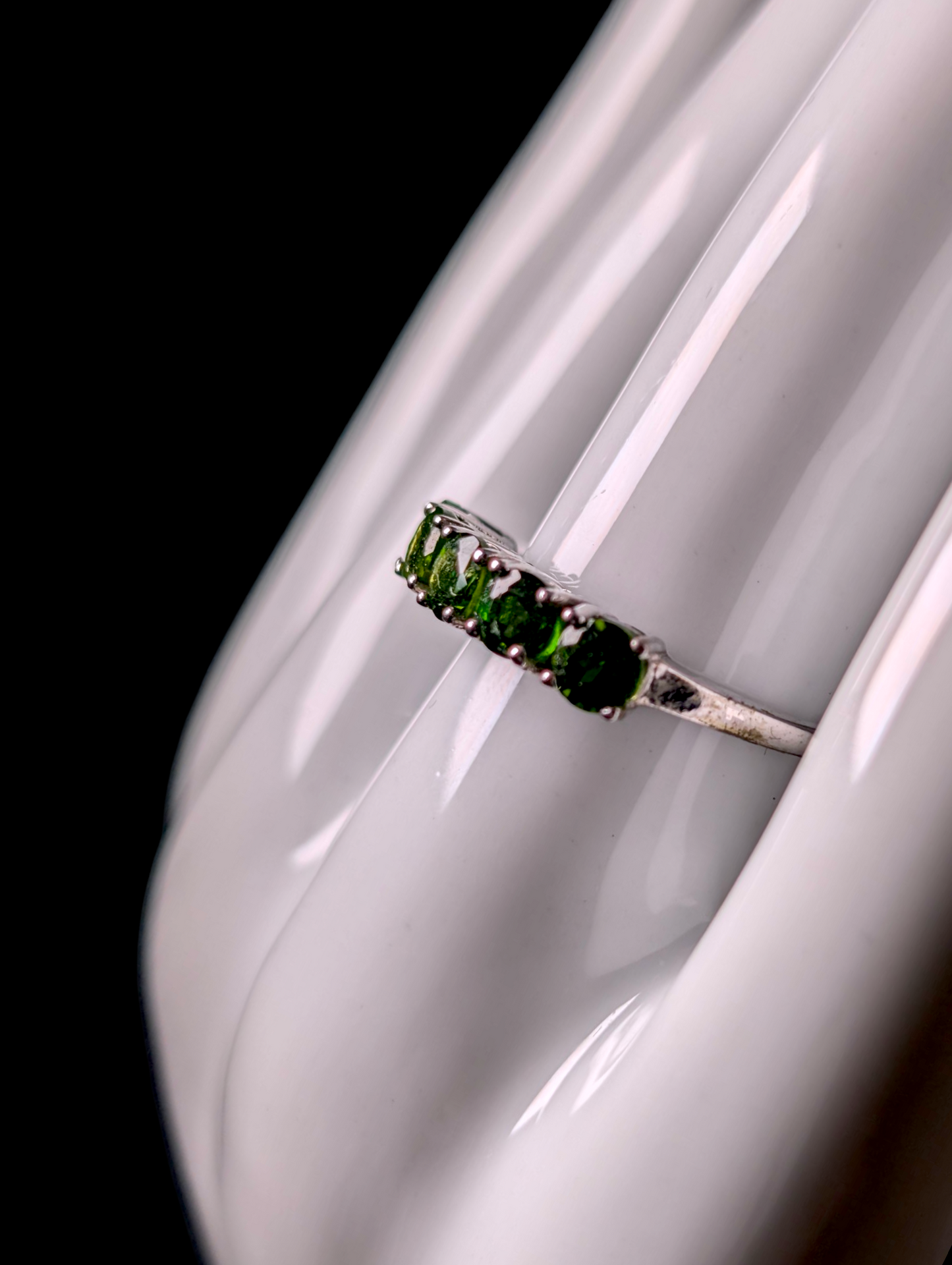 Vintage Round Cut Half Eternity Band Genuine Green Chrome Diopside Sterling Silver Ring