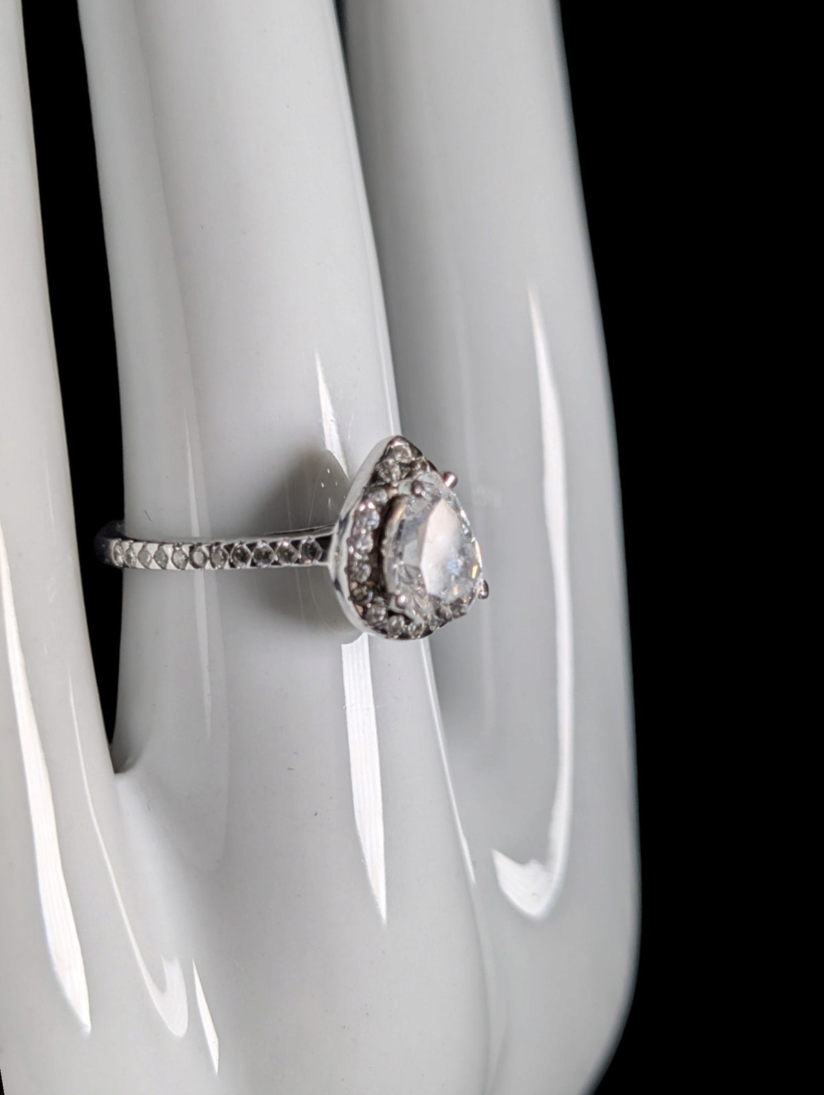 Vintage Pear Cut Simulated Diamond Solitaire Sterling Silver Vacation Ring