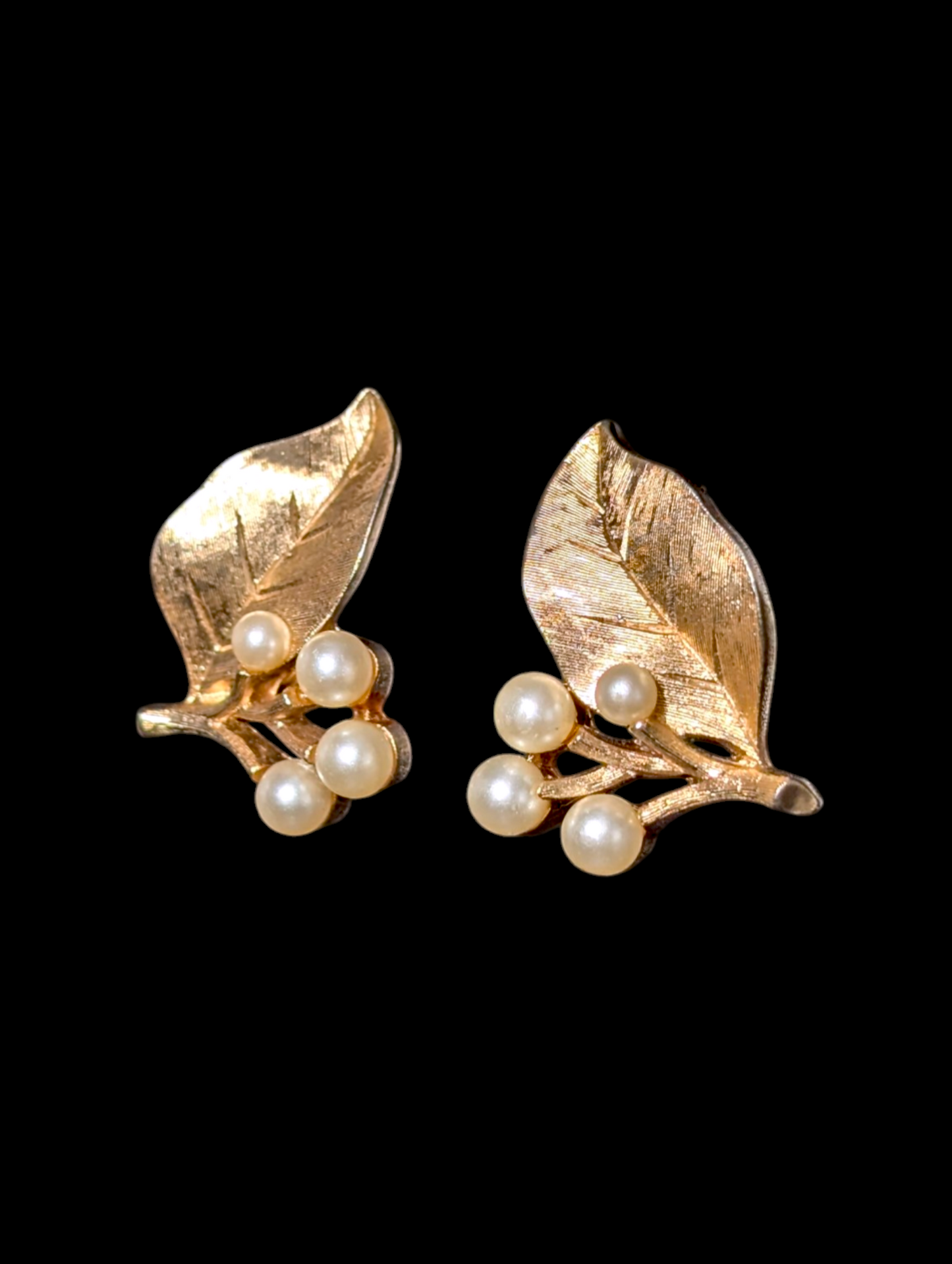 1960s Vintage Trifari Crown Leaf and Pearl Costume Earrings