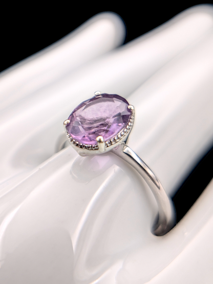 Vintage Oval Solitaire Genuine Amethyst Sterling Silver Ring