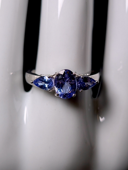 Vintage 3 Stone Earth Mined Genuine Tanzanite Oval Solitaire Sterling Silver Ring