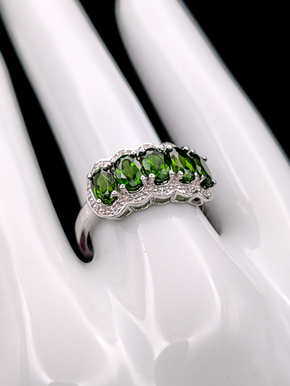 Vintage Genuine Earth Mined Green Chrome Diopside and White Topaz Sterling Silver Ring