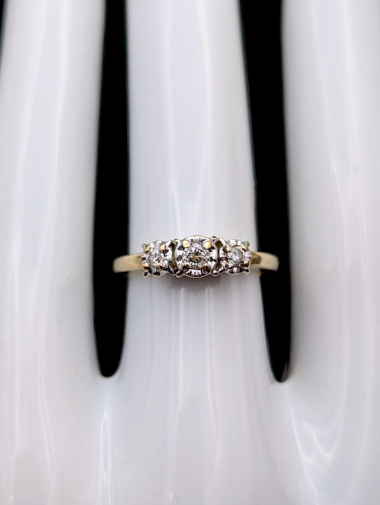 Vintage Solid 10k Gold and Platinum Earth Mined Genuine Diamond Trilogy Illusion Engagement Ring