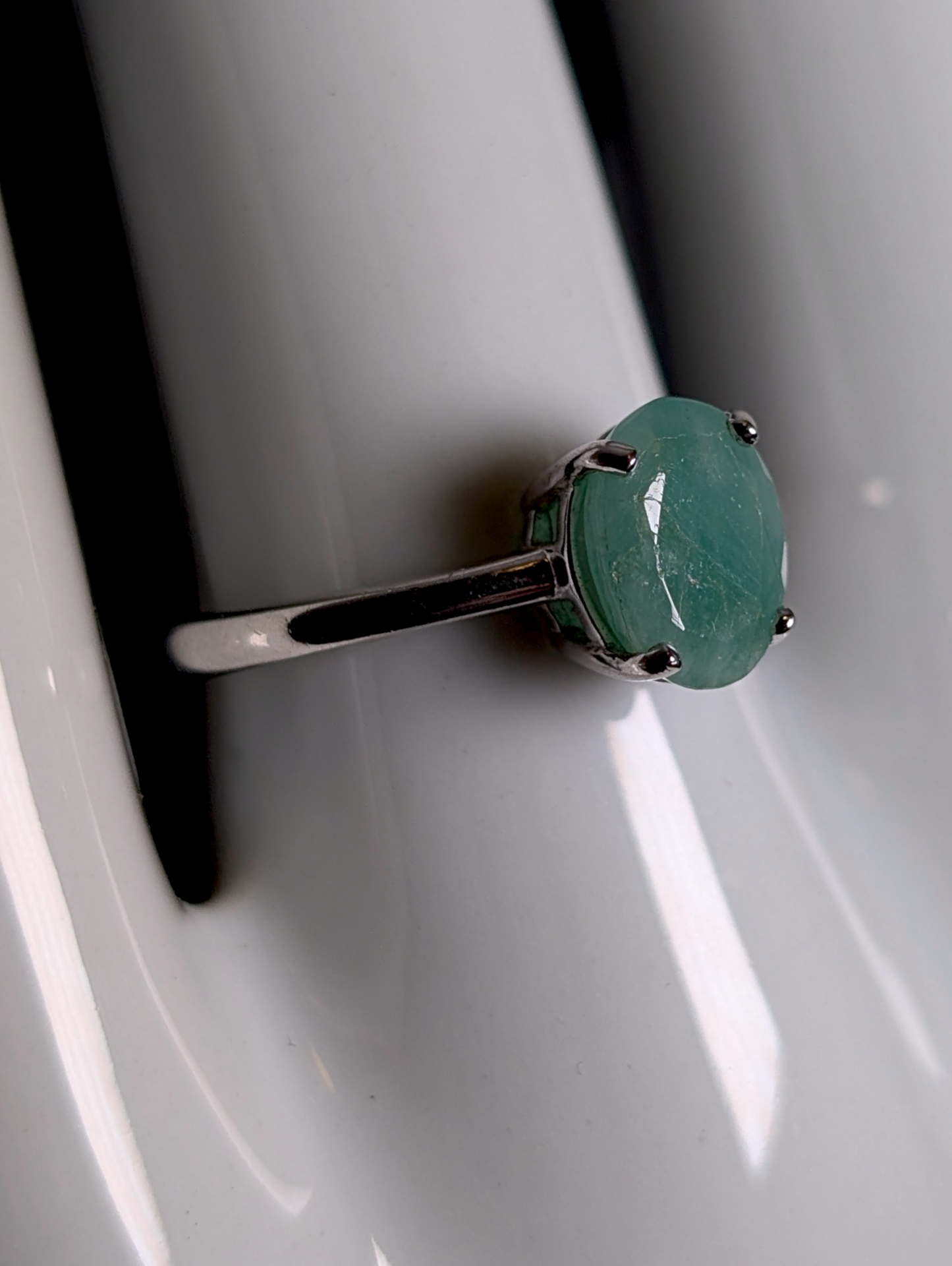 Vintage Oval Cut Earth Mined Genuine Emerald Solitaire Sterling Silver Ring