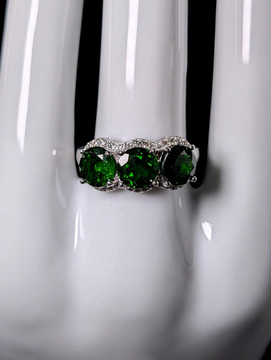 Vintage 3 Stone Row Genuine Chrome Diopside and White Topaz Sterling Silver Ring