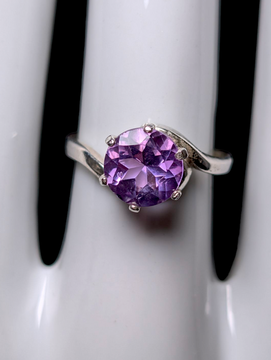 Vintage Crossover Round Cut Genuine Purple Amethyst Solitaire Sterling Silver Ring
