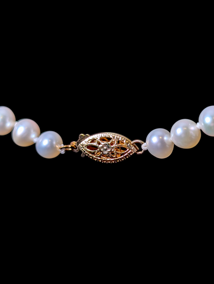 Vintage 14k Yellow Gold Hand Knotted Genuine Freshwater Pearl Beaded Single Strand Necklace