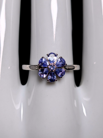 Vintage Dainty Flower Earth Mined Genuine Tanzanite Sterling Silver Ring