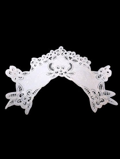 Vintage Bright White Cotton Battenburg Lace Victorian Style Collar