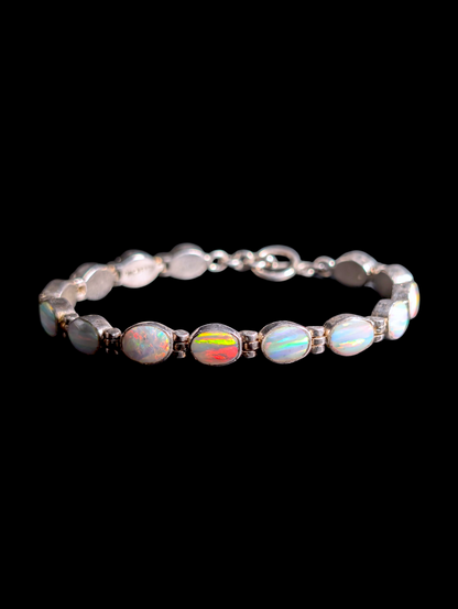 Vintage Oval Cut Bezel Set Genuine Striated Ethiopian Opal Sterling Silver Toggle Bracelet