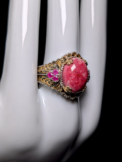 Vintage Earth Mined Genuine Thulite and Ruby Accent Stones 14k Yellow Gold Filigree and Sterling Silver Ring