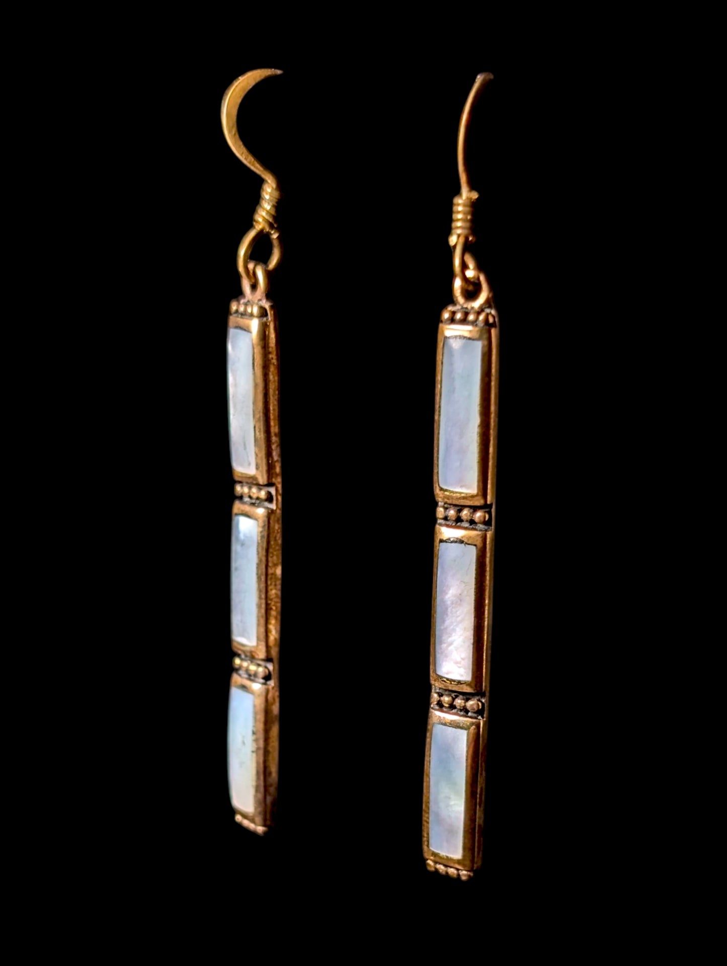 Vintage Genuine Mother of Pearl Dangle 10k Gold Rectangular Bar Earrings