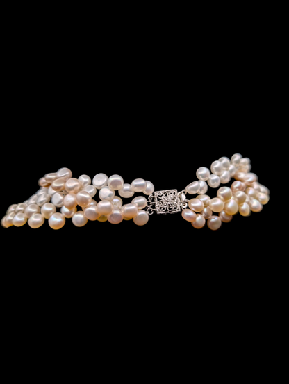 Vintage 3 Strand Ombre Coin Genuine Freshwater Pearl Necklace in White, Peach and Pink