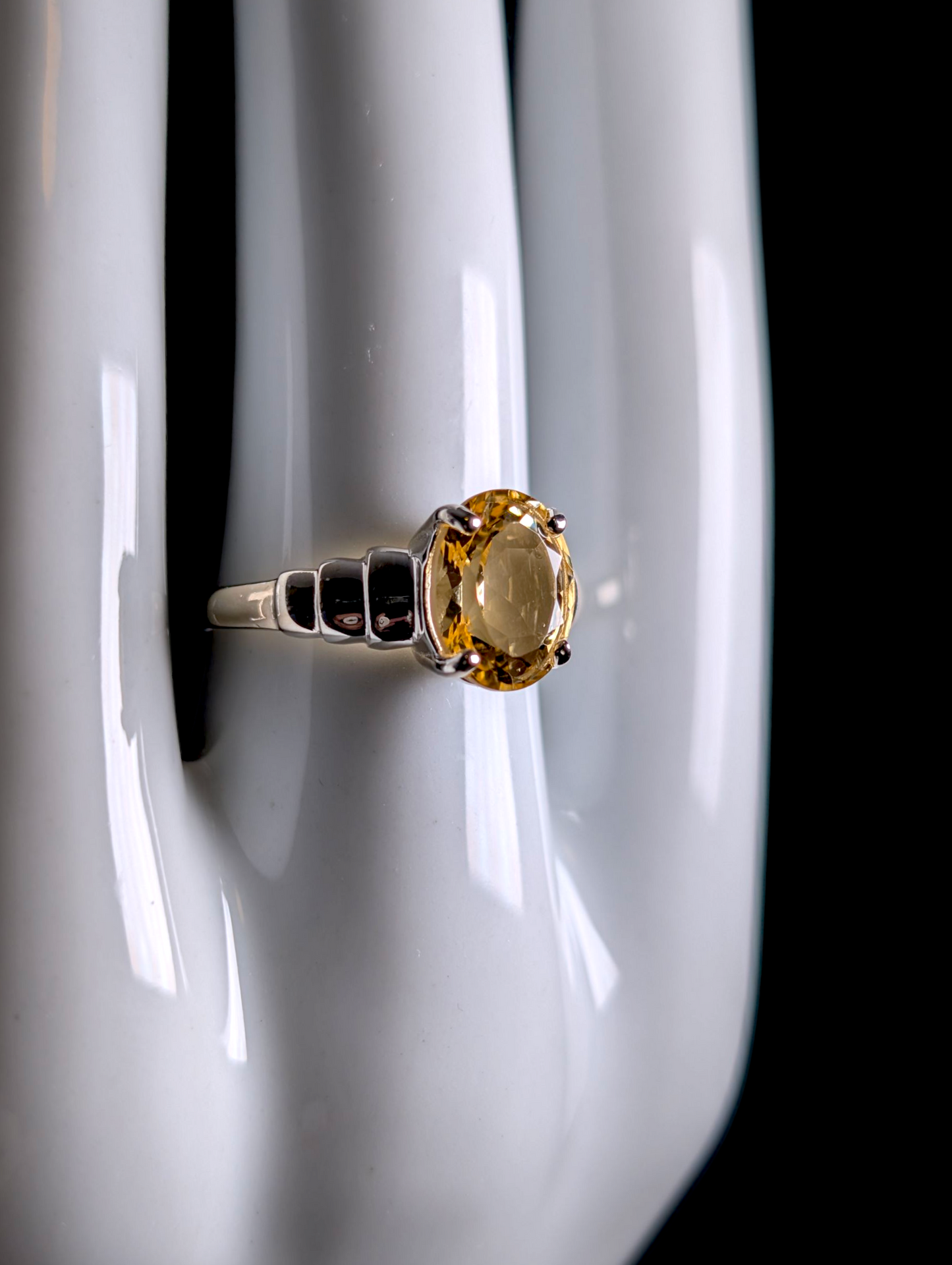 Vintage Art Deco Inspired Oval Cut Genuine Golden Citrine Solitaire Sterling Silver Ring