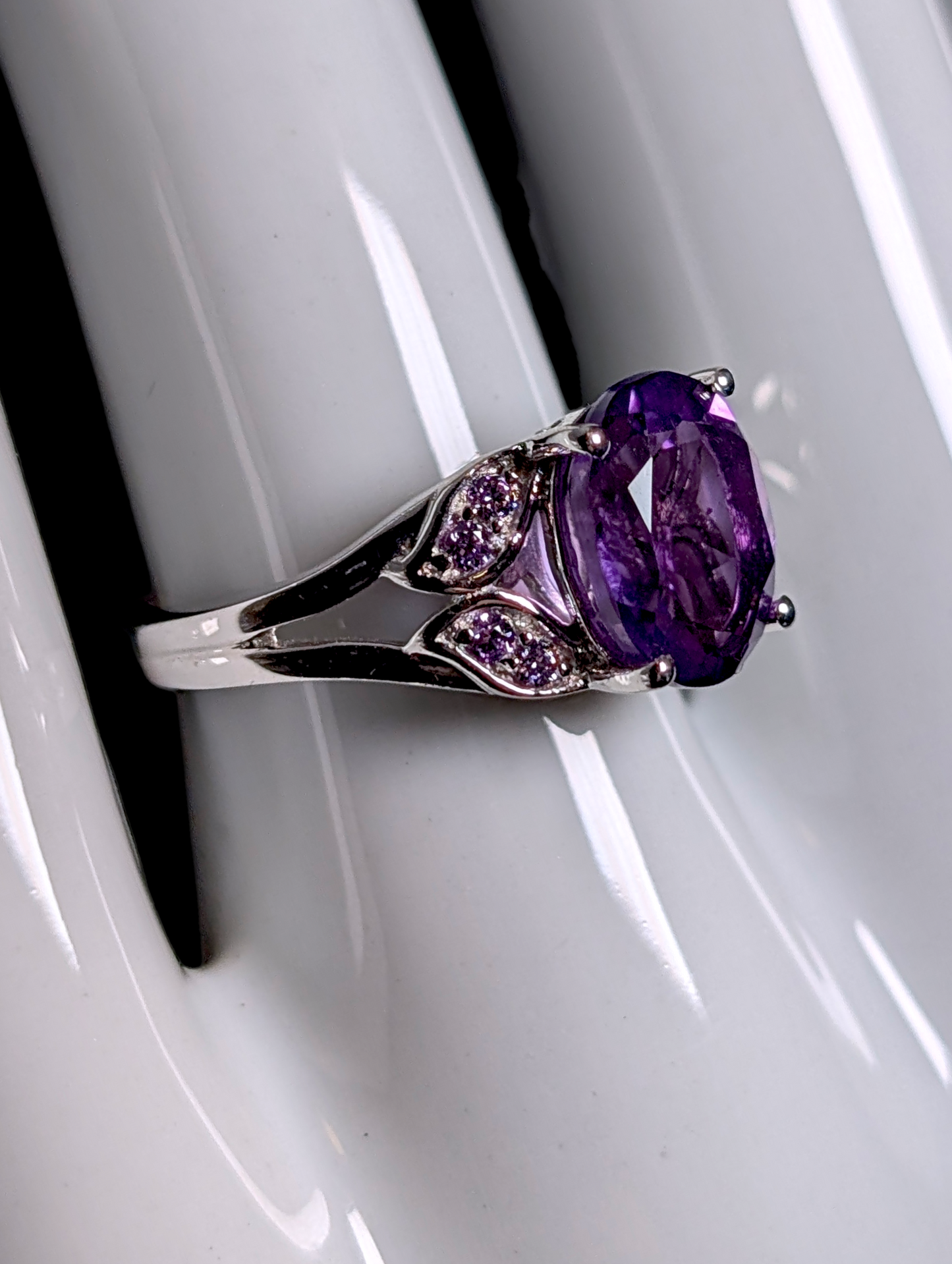 Vintage Ethereal Oval Cut Genuine Purple Amethyst Solitaire Sterling Silver Ring