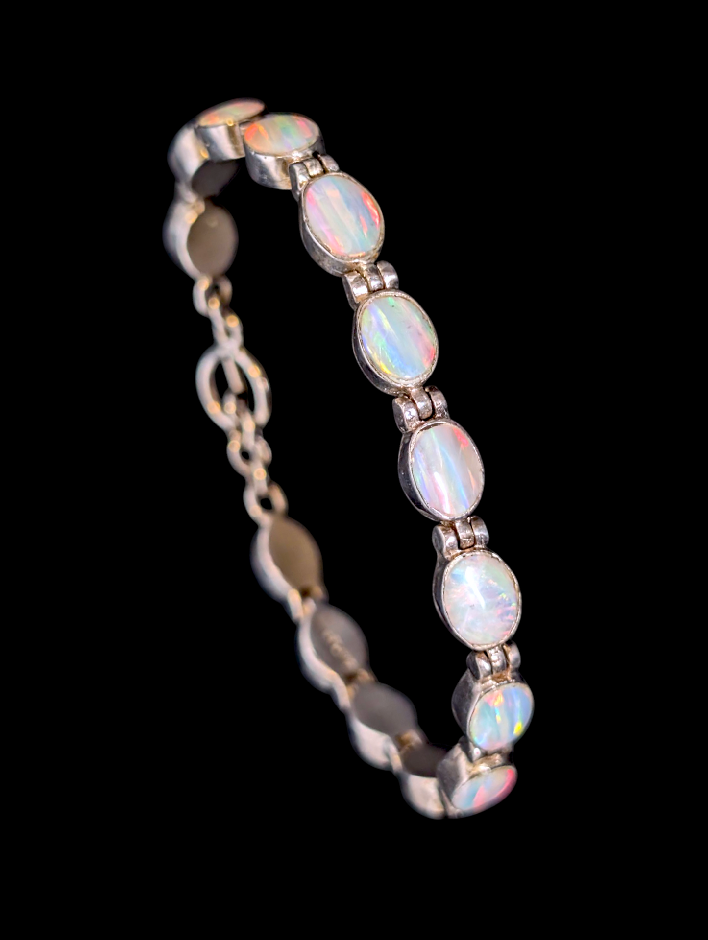 Vintage Oval Cut Bezel Set Genuine Striated Ethiopian Opal Sterling Silver Toggle Bracelet