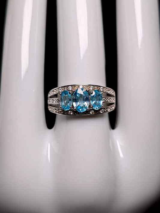 Vintage Oval Cut Three Stone Genuine Swiss Blue and White Topaz Sterling Silver Split Shank Band Ring