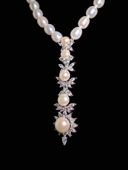 Vintage Genuine White Pearls with Simulated Diamond Silver Toned Necklace