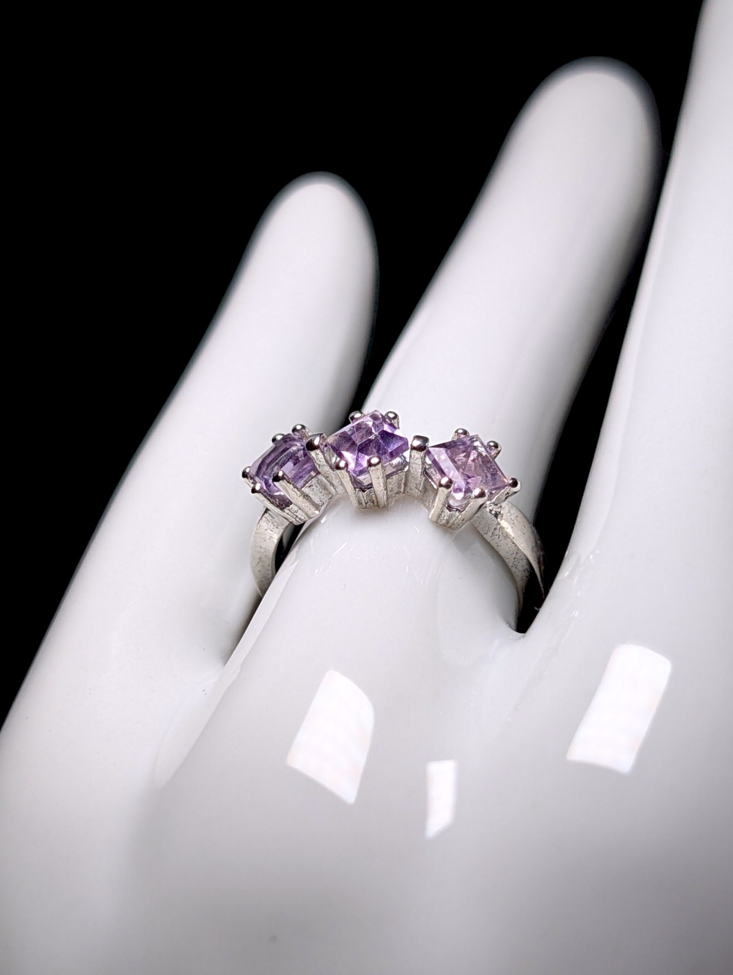 Vintage Diamond Cut 3 Stone Genuine Lavender Amethyst Sterling Silver Ring